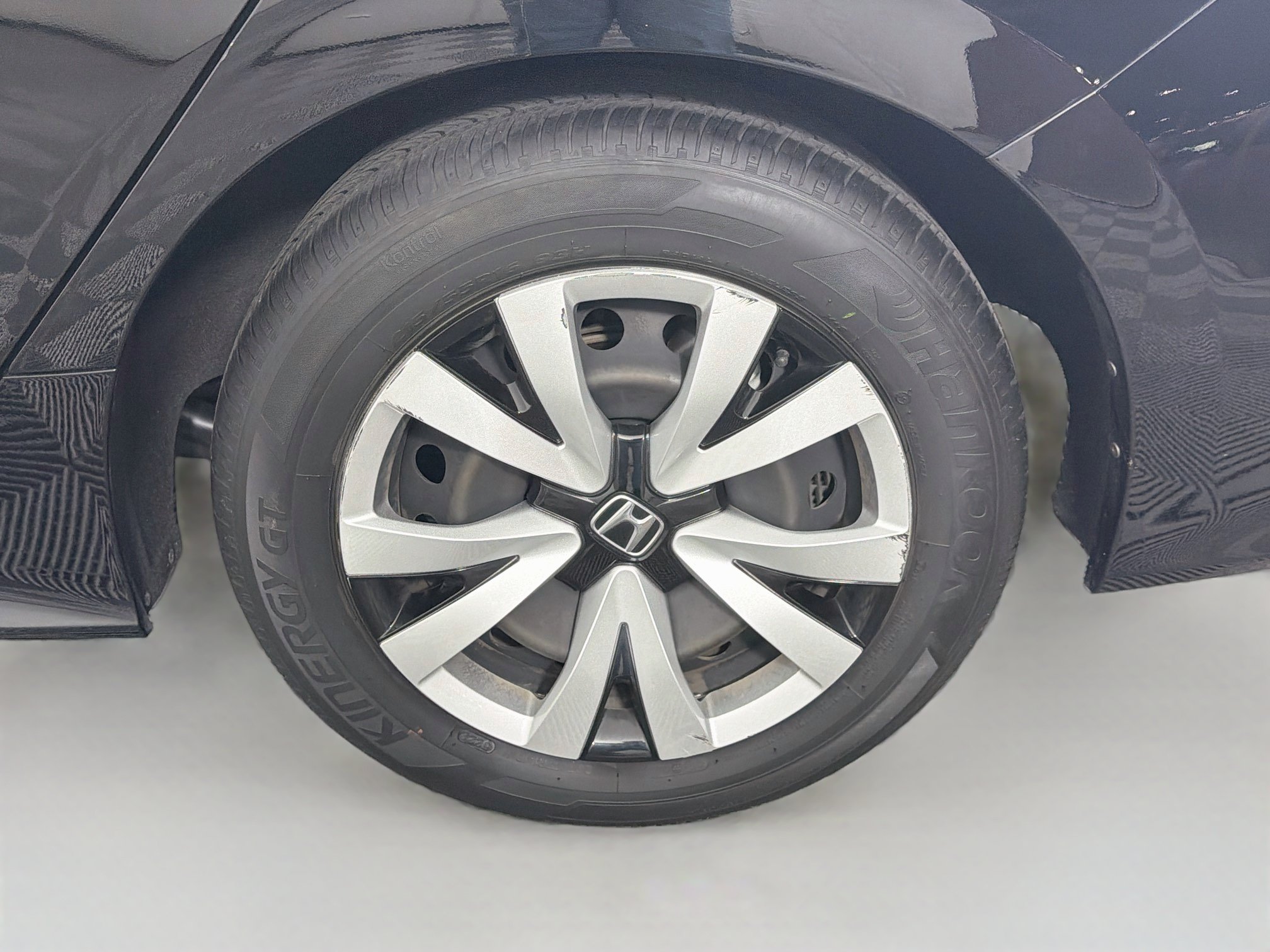 Used 2023 Honda Civic LX image 11