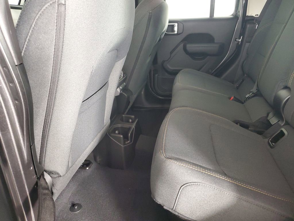 New 2026 Jeep Gladiator Sport image 13