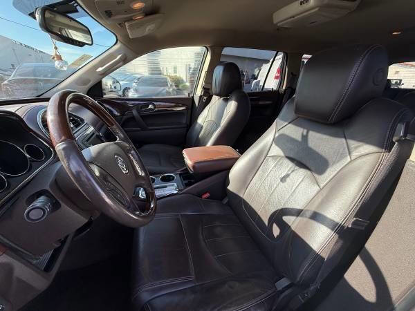 Used 2013 Buick Enclave Leather image 12