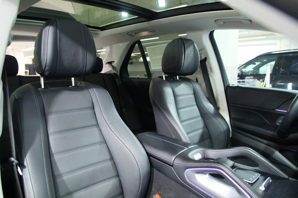 Certified 2025 Mercedes-Benz GLE 350 4MATIC image 24
