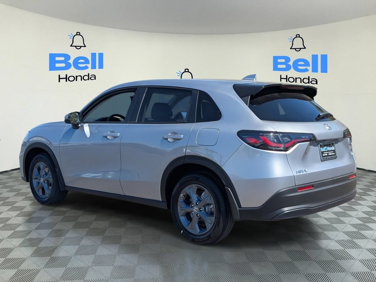 New 2027 Honda HR-V LX image 2