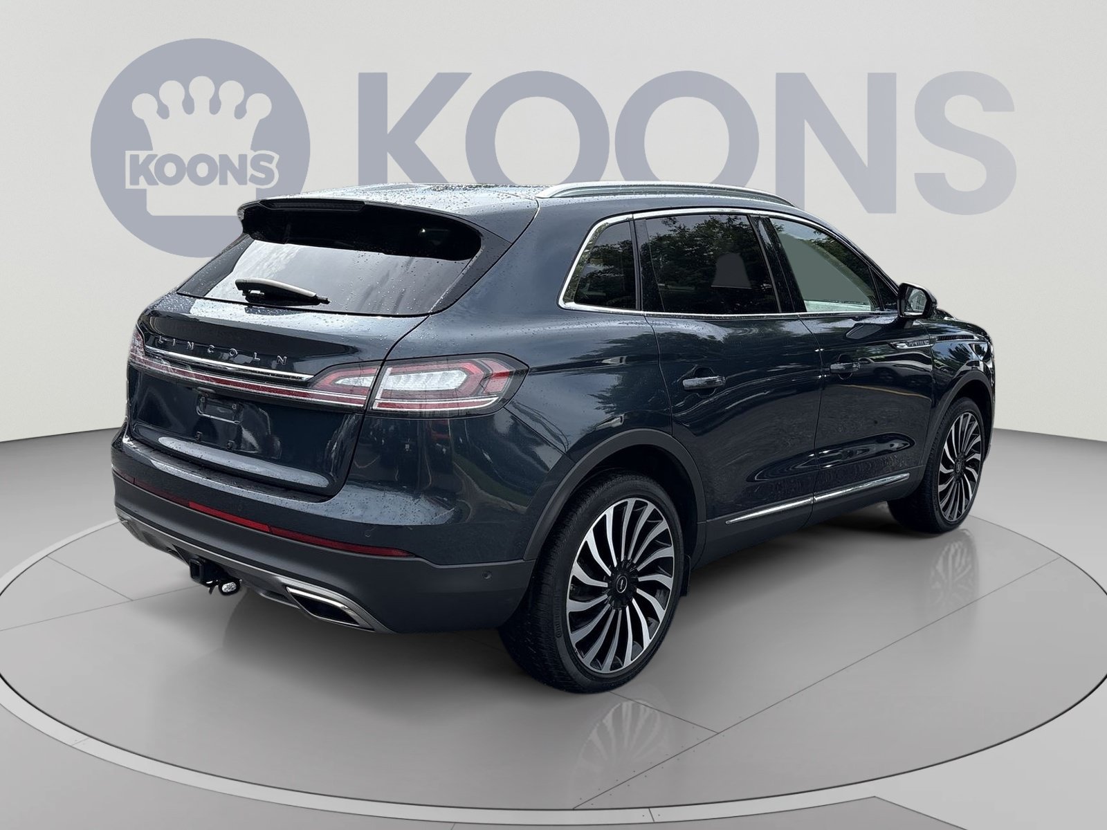 Used 2023 Lincoln Nautilus Black Label w/ Class II Trailer Tow Package AWD/4WD image 7