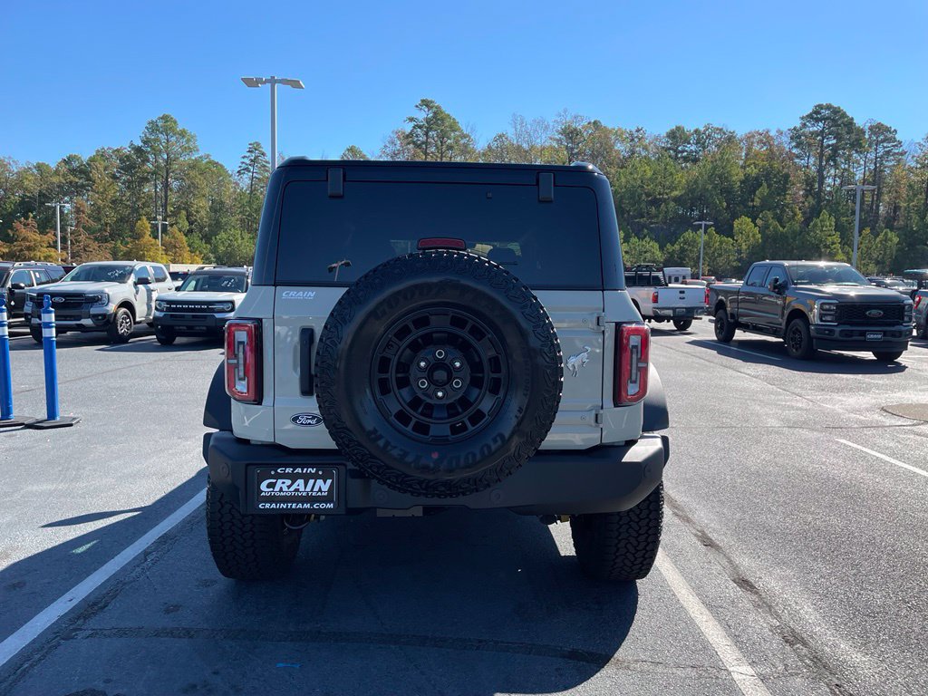 New 2026 Ford Bronco Outer Banks w/ Sasquatch Package AWD/4WD image 6