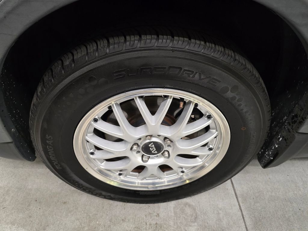 Used 2017 Subaru Outback 2.5i Premium image 9