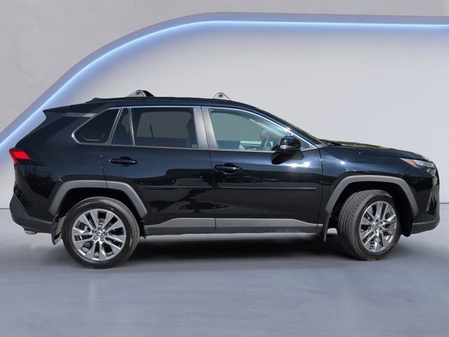 Used 2023 Toyota RAV4 XLE Premium video 3