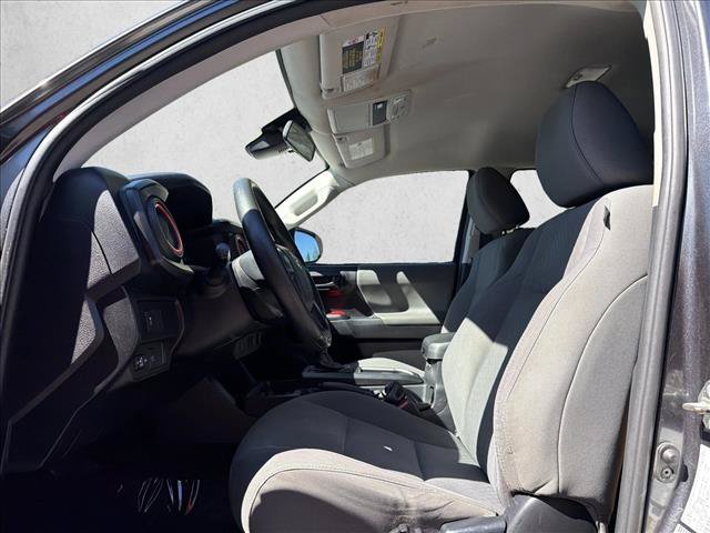 Used 2020 Toyota Tacoma SR AWD/4WD image 12