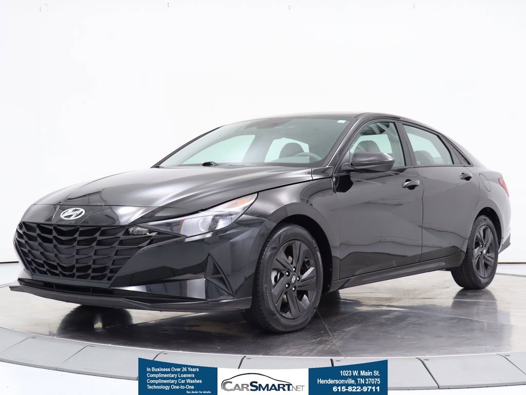 Used 2022 Hyundai Elantra SEL w/ Preferred Accessory Package image 1