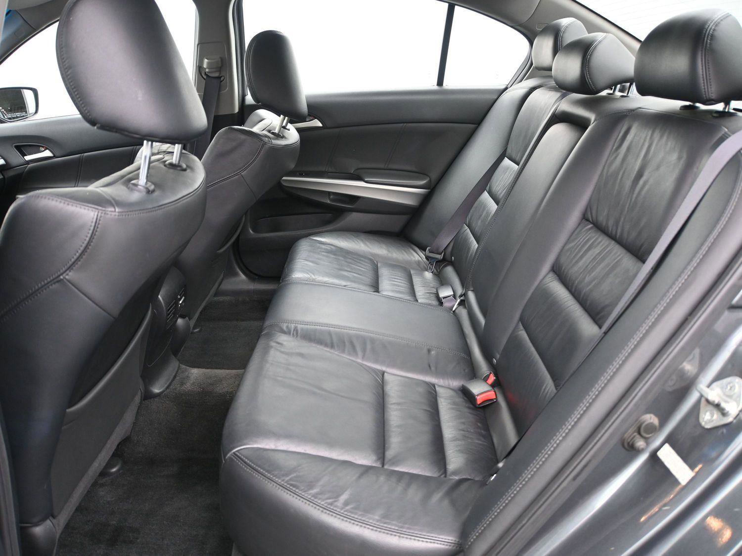 Used 2010 Honda Accord EX-L image 10