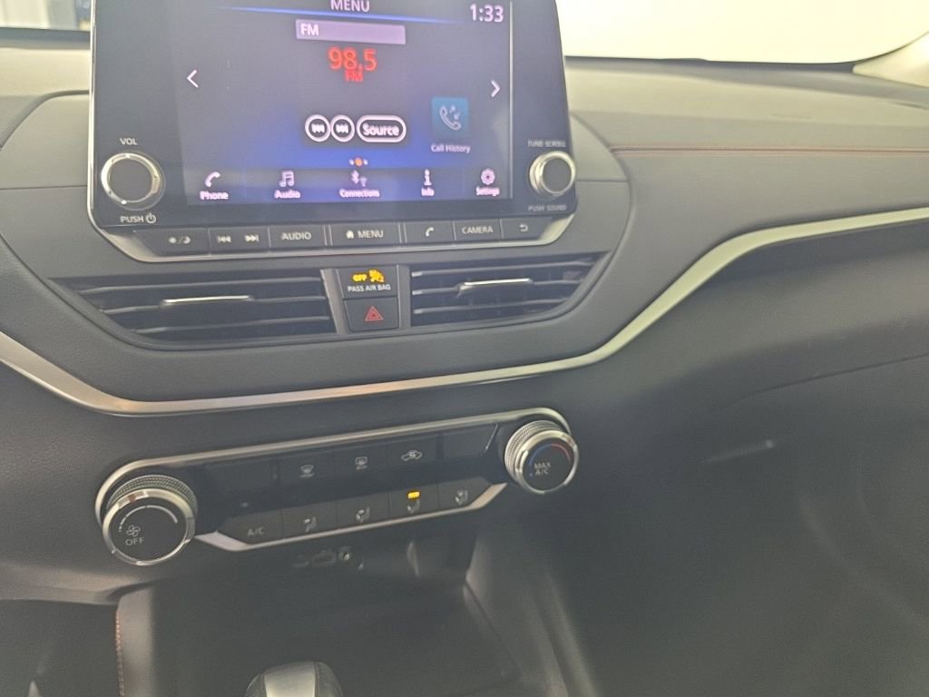 Used 2022 Nissan Altima 2.5 SR image 19