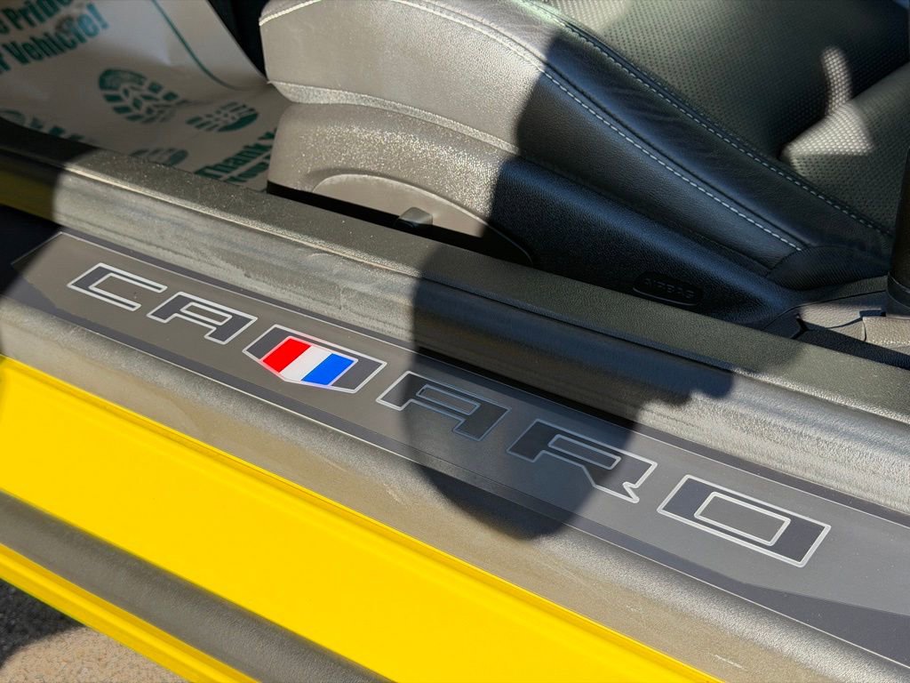 Used 2017 Chevrolet Camaro SS image 25