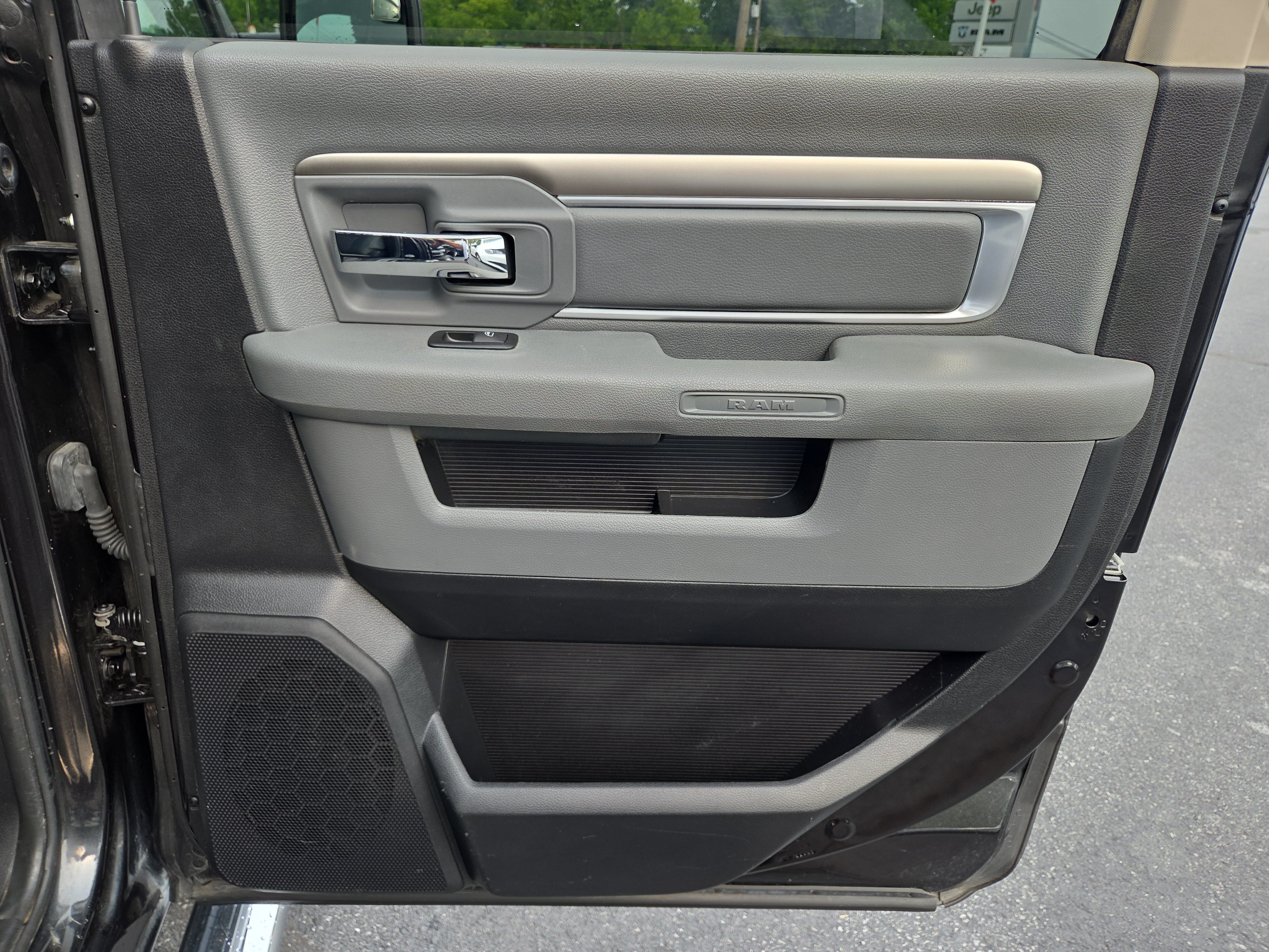 Used 2015 RAM 1500 Big Horn AWD/4WD image 20