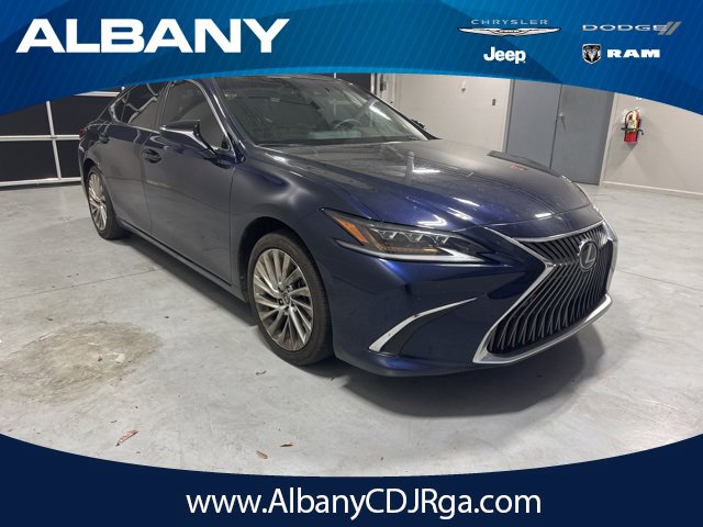 Used 2021 Lexus ES 350 Ultra Luxury w/ Accessory Package 2 image 1