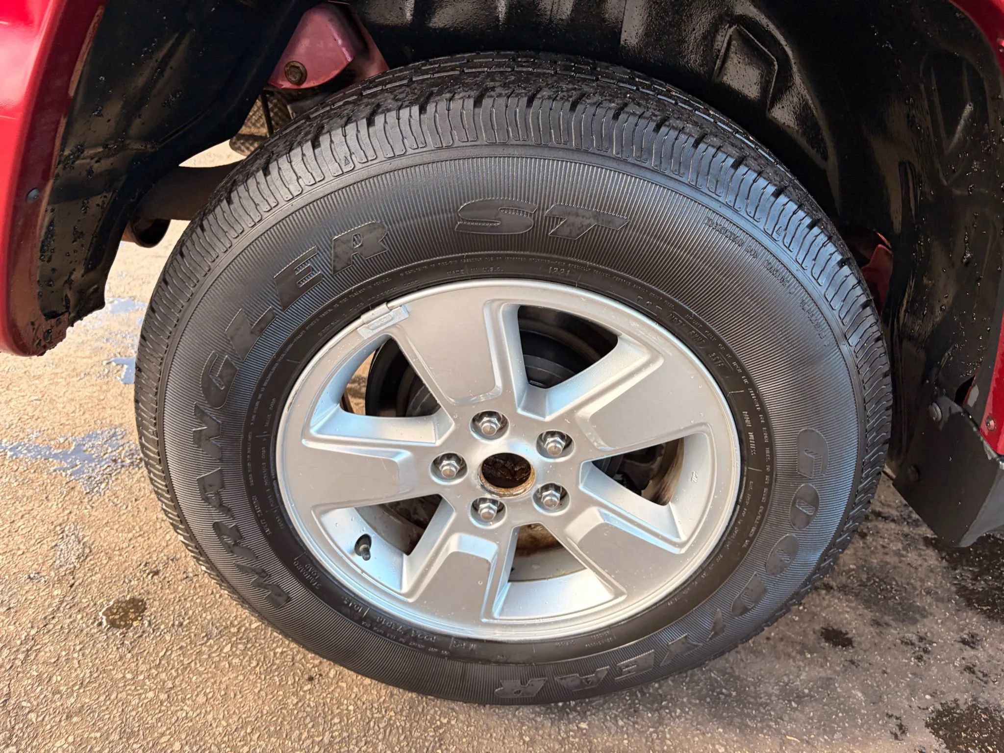 Used 2012 Jeep Liberty Sport w/ Driver Convenience Group image 83