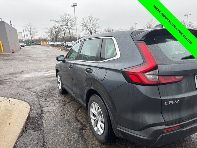 Used 2023 Honda CR-V LX image 5