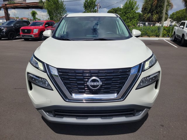 Certified 2023 Nissan Rogue SV FWD image 7