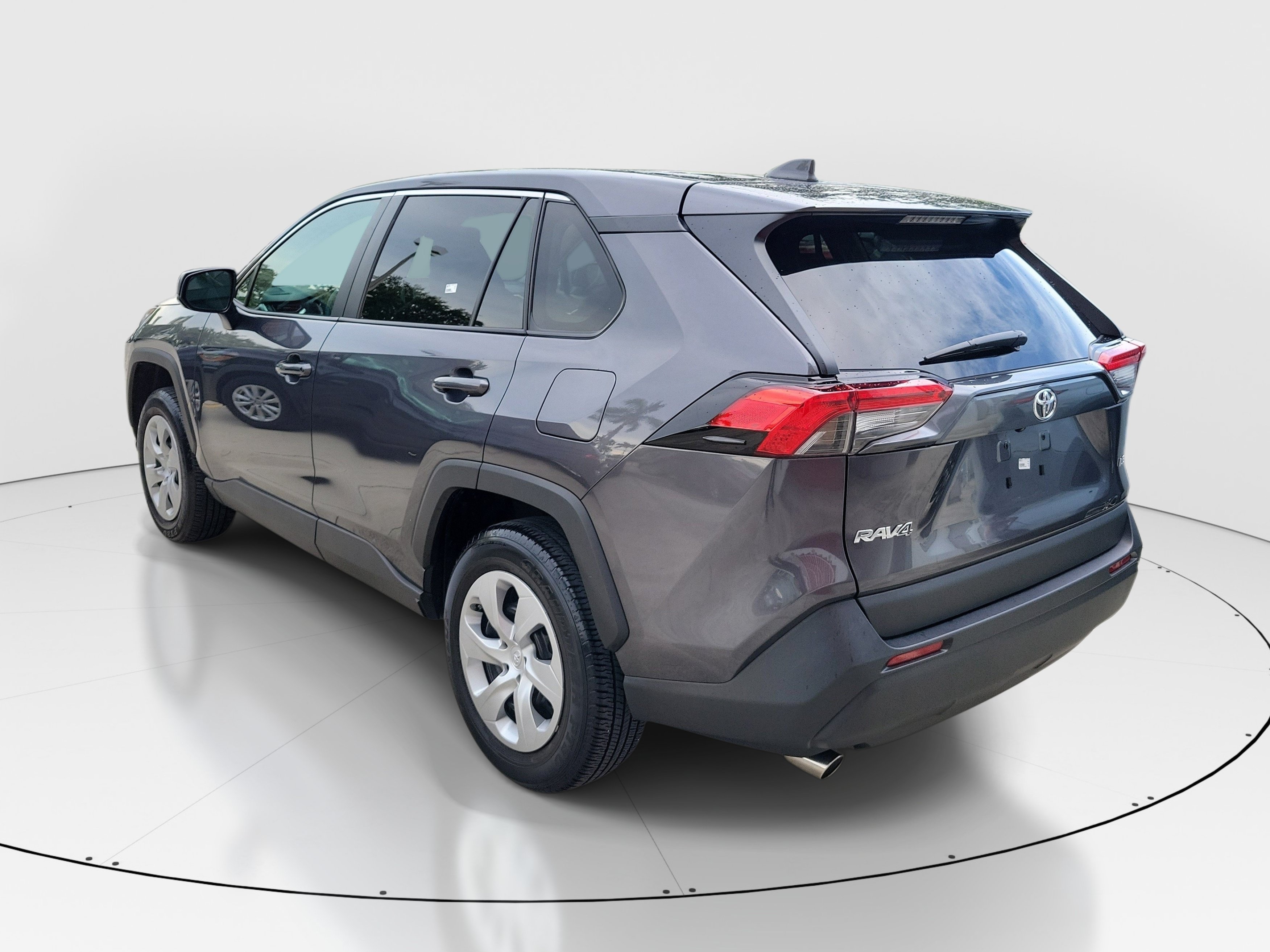 Certified 2025 Toyota RAV4 LE FWD image 5