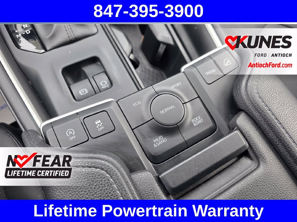 Used 2024 Toyota Grand Highlander AWD image 49