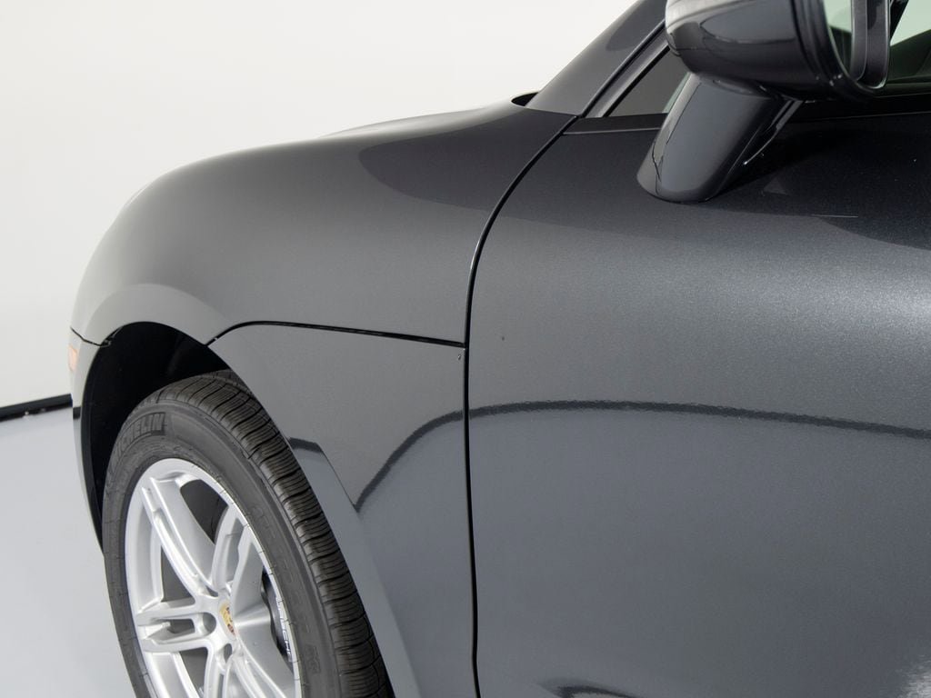 New 2026 Porsche Macan AWD/4WD image 40