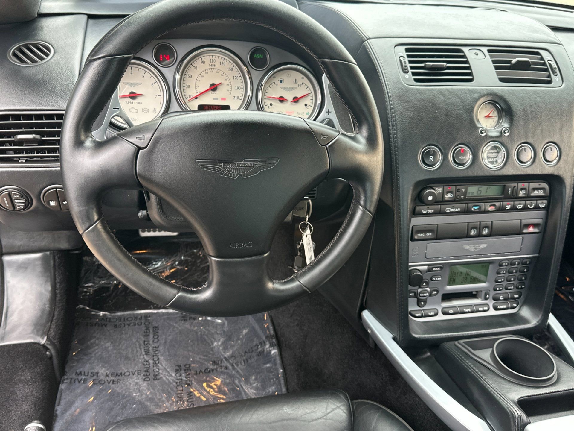 Used 2005 Aston Martin Vanquish S image 16