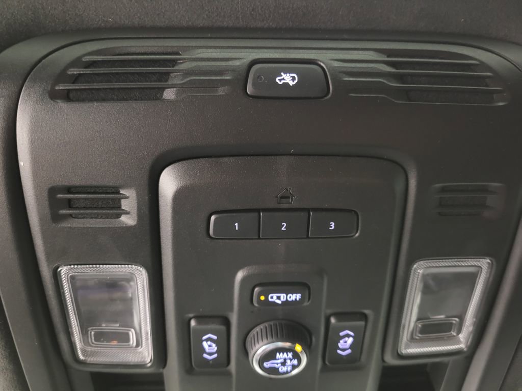 Used 2021 Cadillac Escalade Premium Luxury Platinum image 20