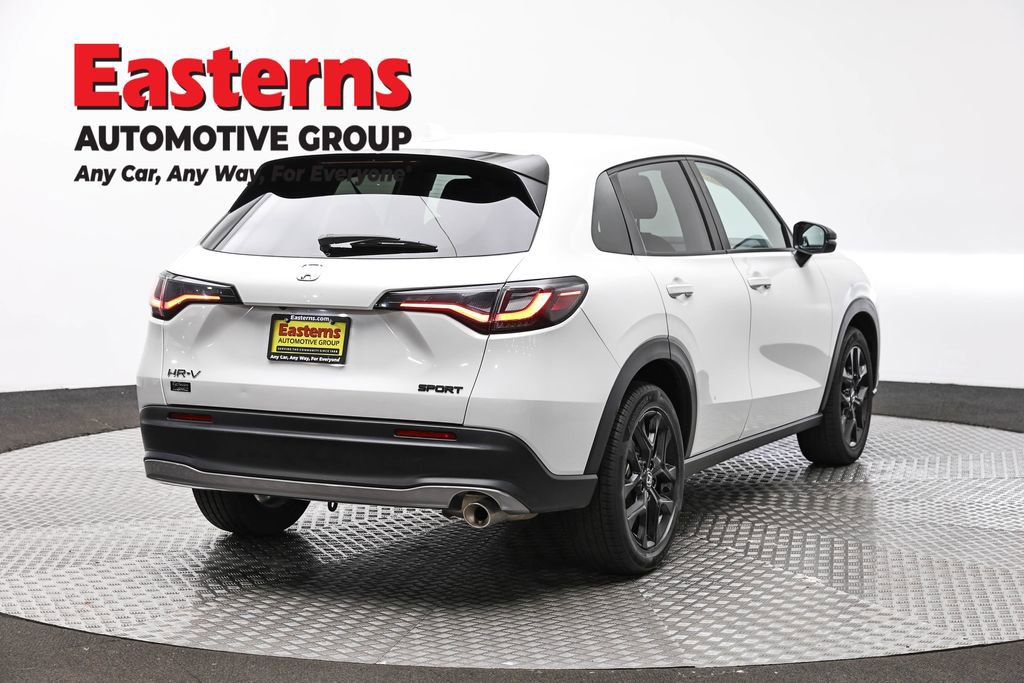 Used 2023 Honda HR-V Sport image 5