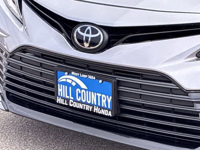 Used 2022 Toyota Camry LE FWD image 12
