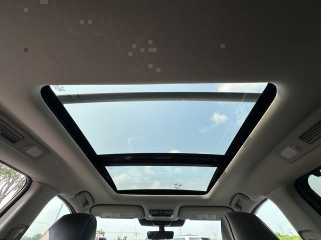 Certified 2025 Nissan Pathfinder SL w/ SL Premium Package image 12