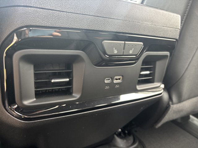 New 2026 GMC Sierra 2500 AT4 w/ AT4 Premium Plus Package image 18