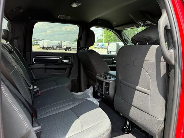 New 2026 RAM 2500 Big Horn AWD/4WD image 11