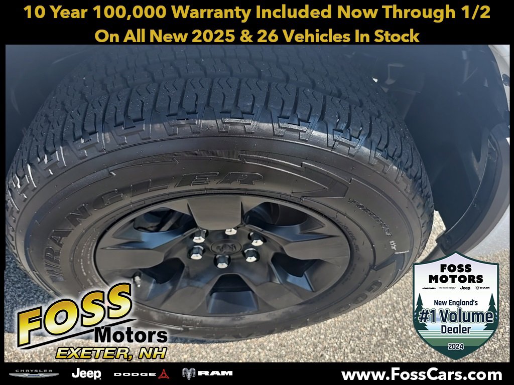 Certified 2025 RAM 1500 Tradesman w/ Night Edition image 9