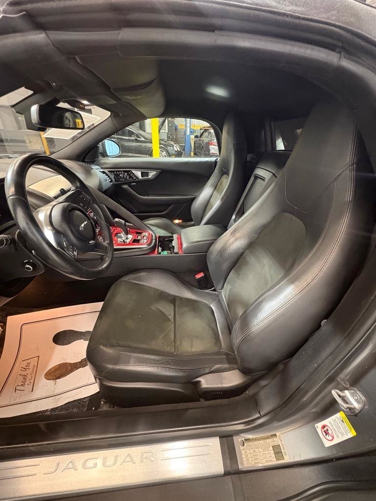 Used 2017 Jaguar F-TYPE Convertible RWD image 23
