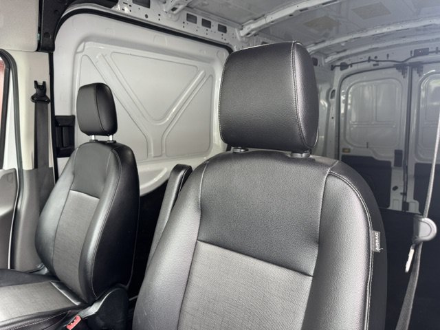 Used 2023 Ford Transit 250 Medium Roof RWD image 15