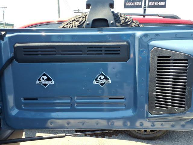 Used 2023 Ford Bronco Outer Banks w/ Sasquatch Package AWD/4WD image 12