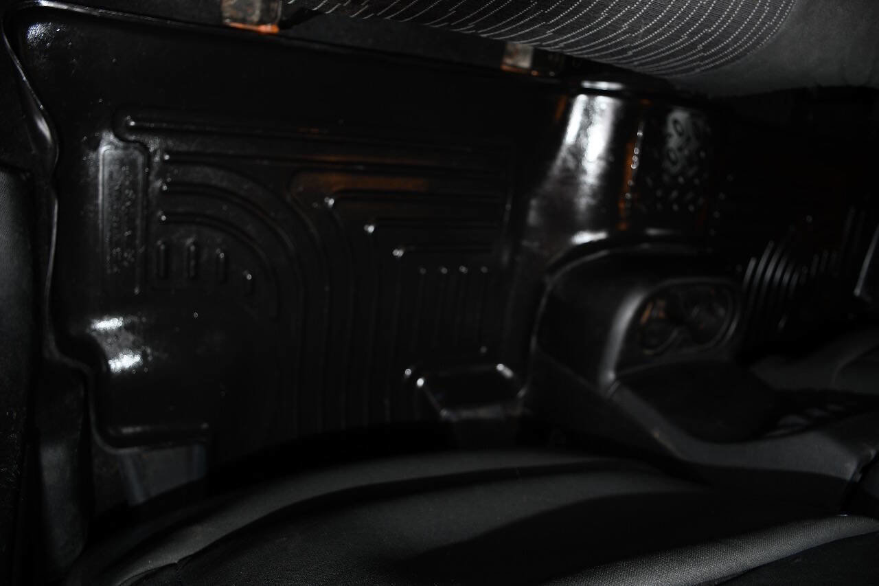 Used 2012 Jeep Wrangler Unlimited Sport image 20