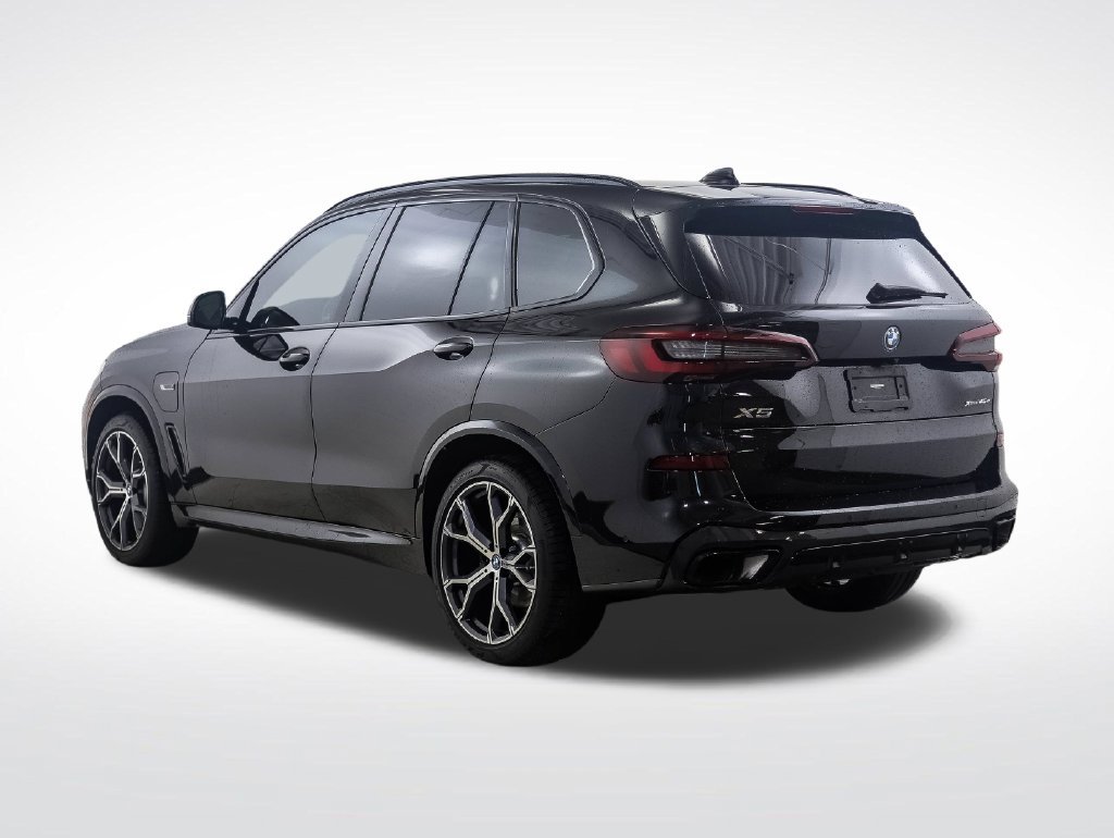 Used 2022 BMW X5 xDrive45e w/ M Sport Package AWD/4WD image 3