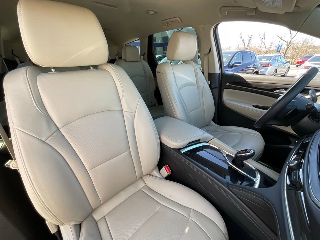 Used 2020 Buick Enclave Premium w/ Surround and Sites Package image 20