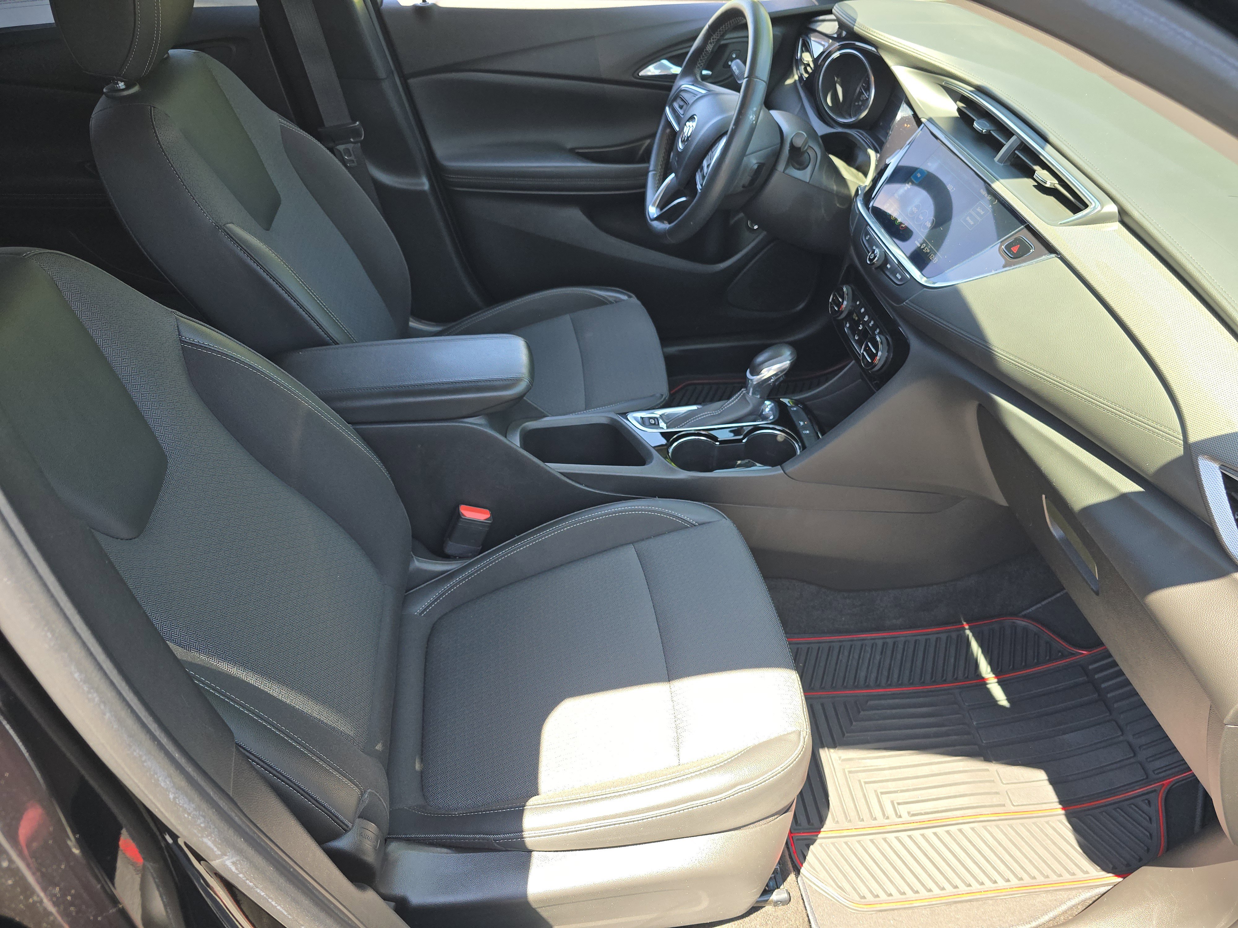 Used 2022 Buick Encore GX Select w/ Sport Touring Package FWD image 25