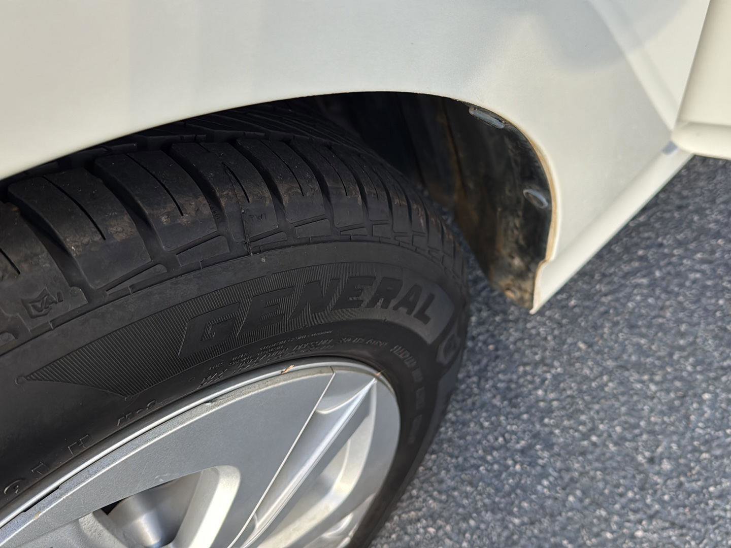 Used 2016 Toyota Prius Two image 34