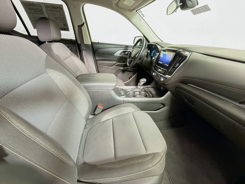 Used 2021 Chevrolet Traverse LT AWD/4WD image 29