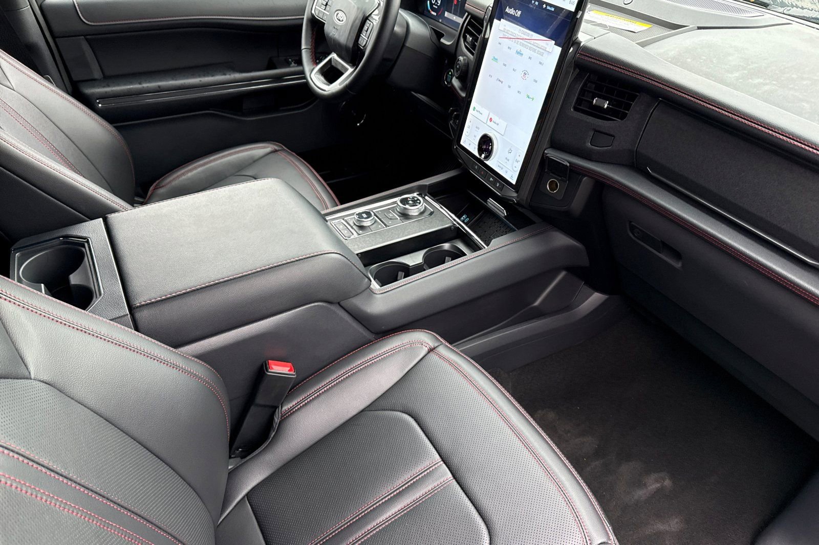 Used 2024 Ford Expedition Max Limited image 17