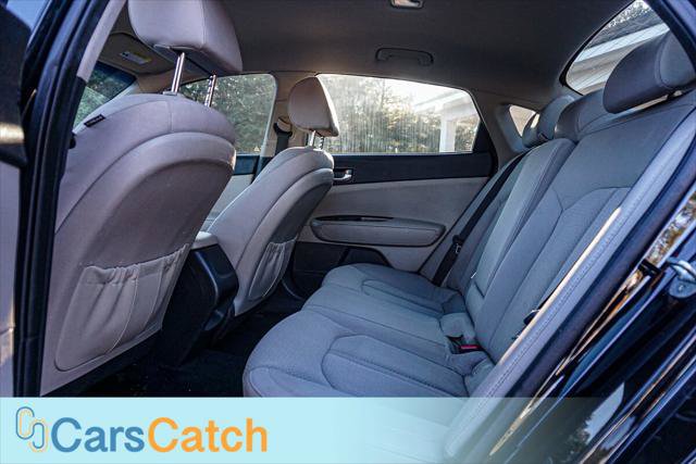 Used 2016 Kia Optima LX image 19