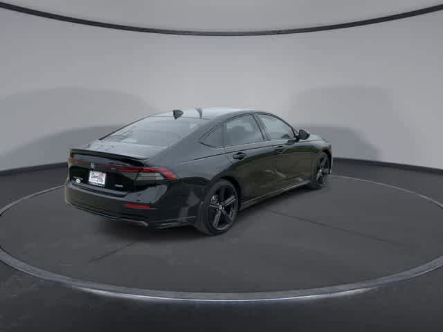 Used 2024 Honda Accord Sport image 8