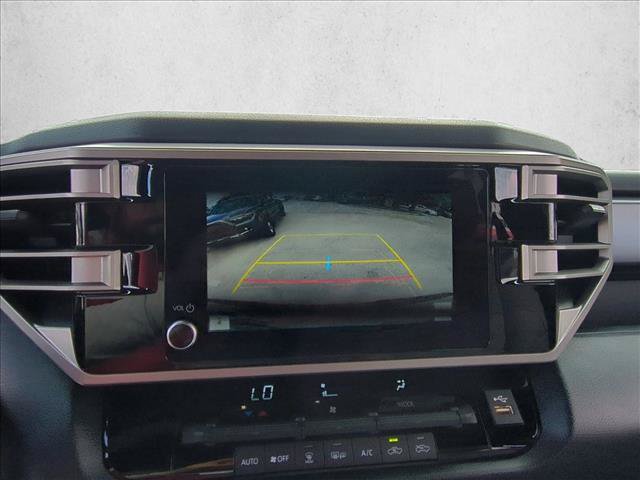 Used 2025 Toyota Tundra SR5 AWD/4WD image 13