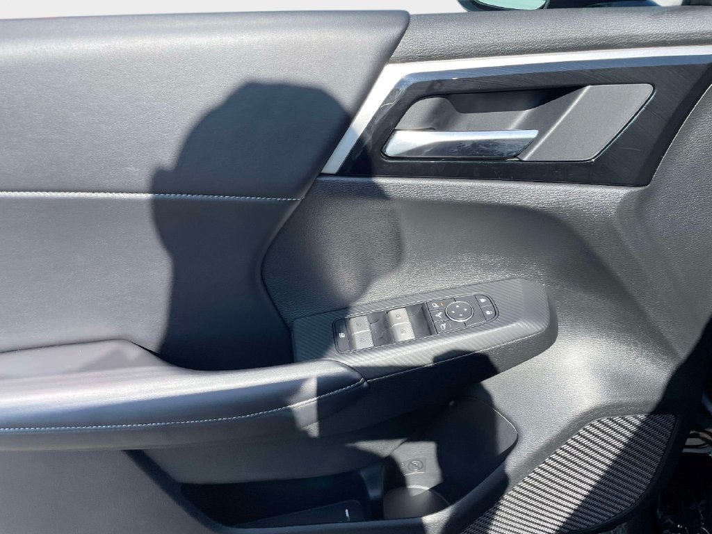 New 2026 Nissan Rogue SL AWD/4WD image 18