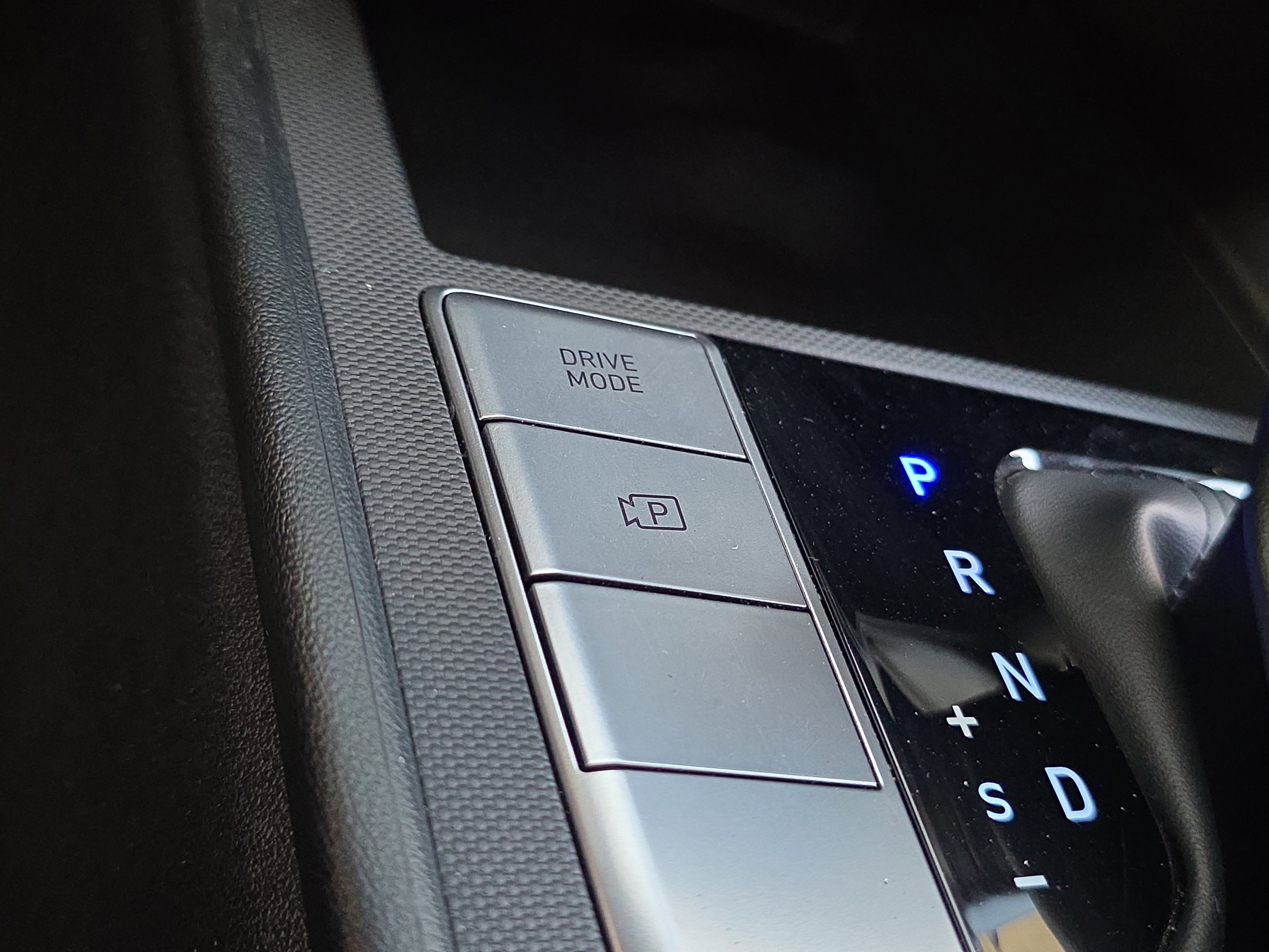 Used 2022 Hyundai Elantra SEL image 22