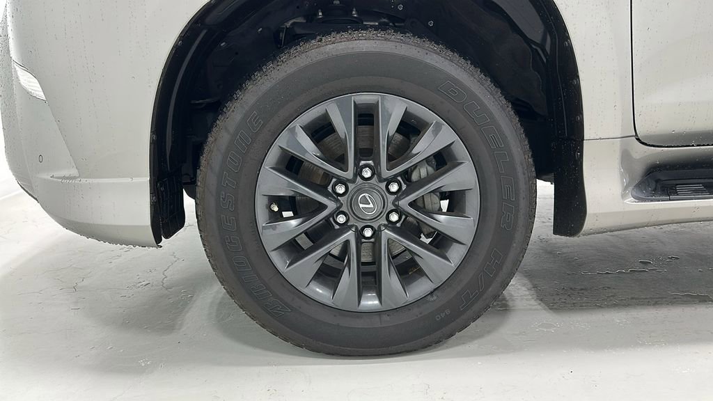 Used 2023 Lexus GX 460 Premium w/ Premium Package image 15