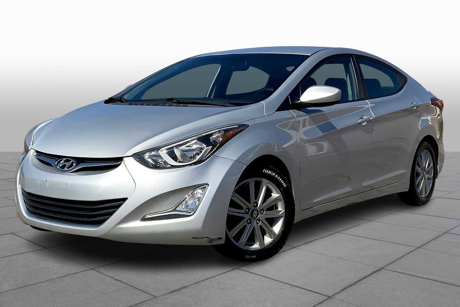 Used 2015 Hyundai Elantra SE w/ Option Group 02