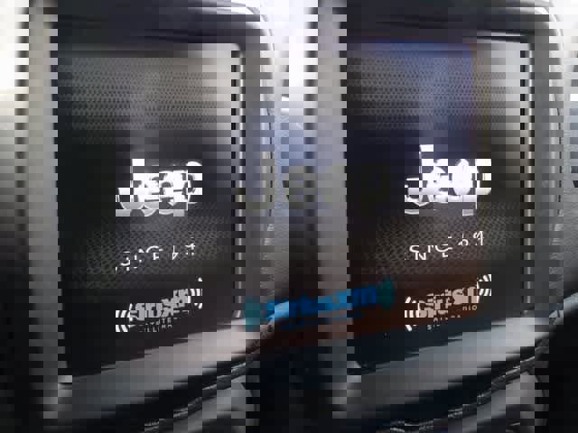 Used 2023 Jeep Renegade Latitude image 20