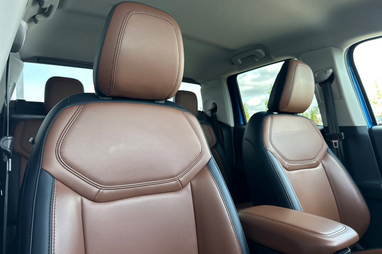 Used 2022 Ford Maverick Lariat w/ Equipment Group 500A Standard AWD/4WD image 16