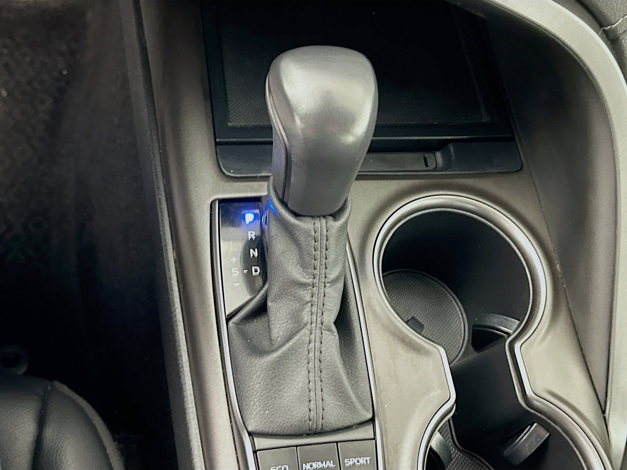 Used 2023 Toyota Camry SE image 23